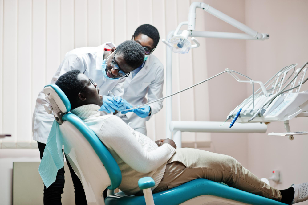How Often Should You Get Airflow Teeth Polishing? Ultimate Guide for a Brighter Smile